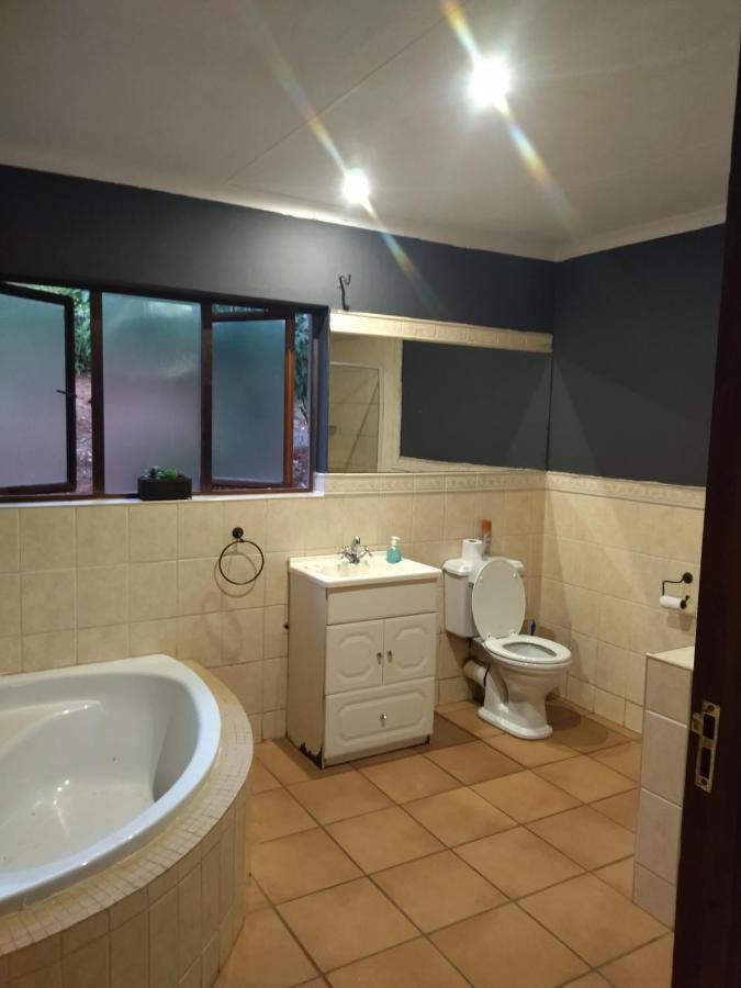 Patogeng Self Catering - Da Gama Dam View Villa White River Exterior photo